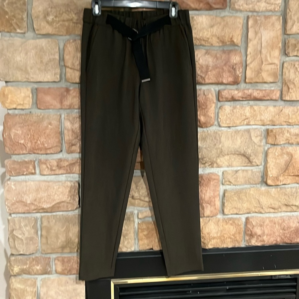 Women’s dress pants